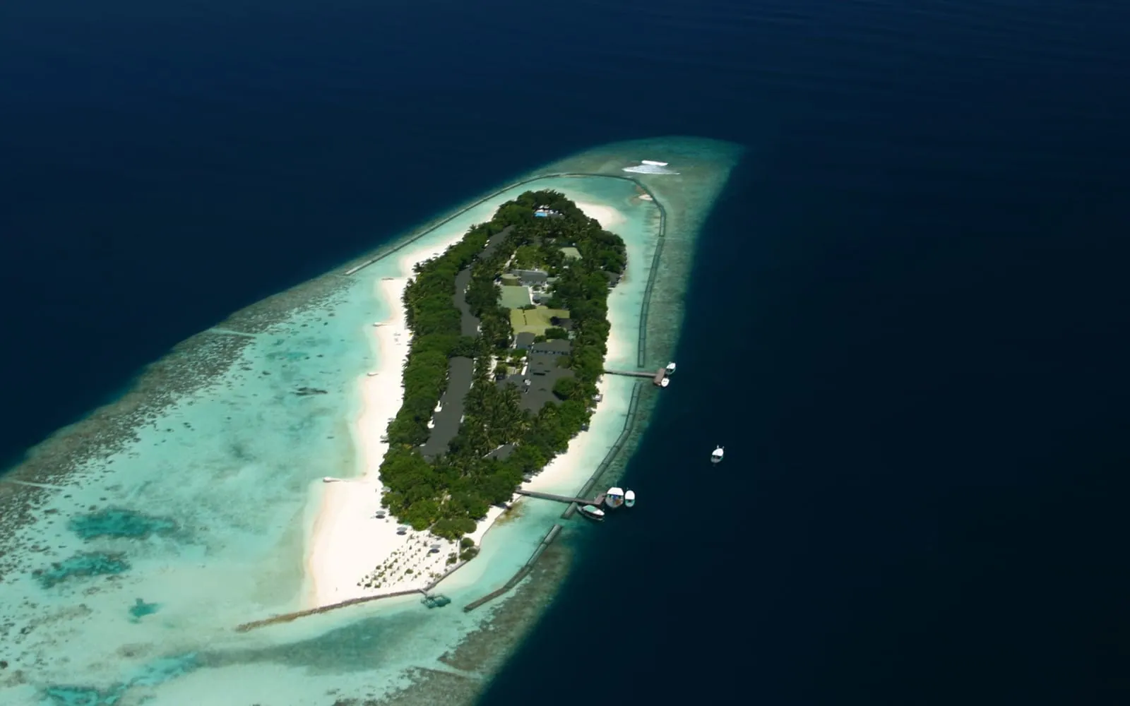 Maldives Luxury Overwater Lagoon Villa